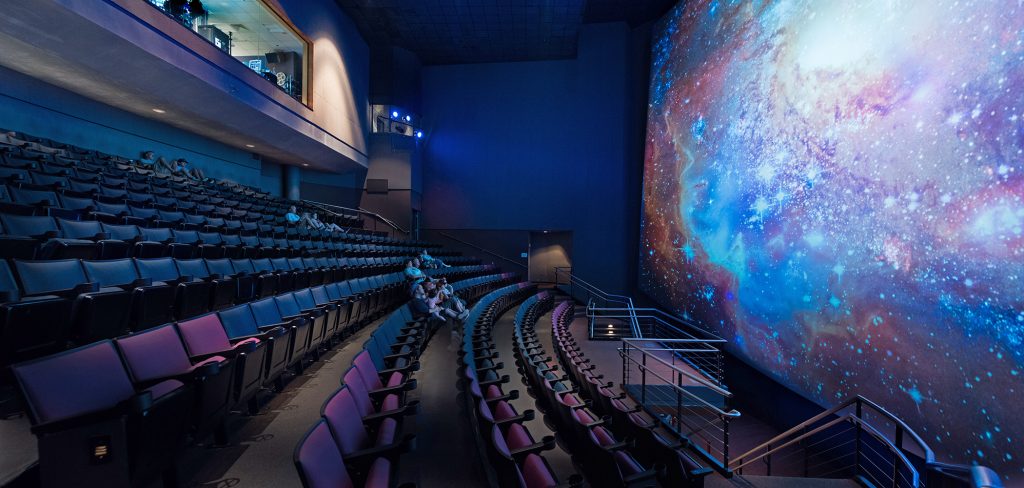 Movie Theater Pictures 32 Crazy Things You Will Need In Your Dream